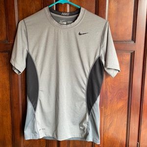 Nike short sleeve shirt